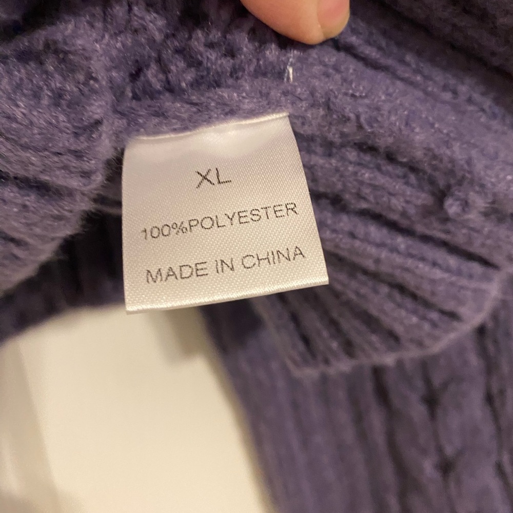 With Love, Molly Sweater - Picture 4 of 4